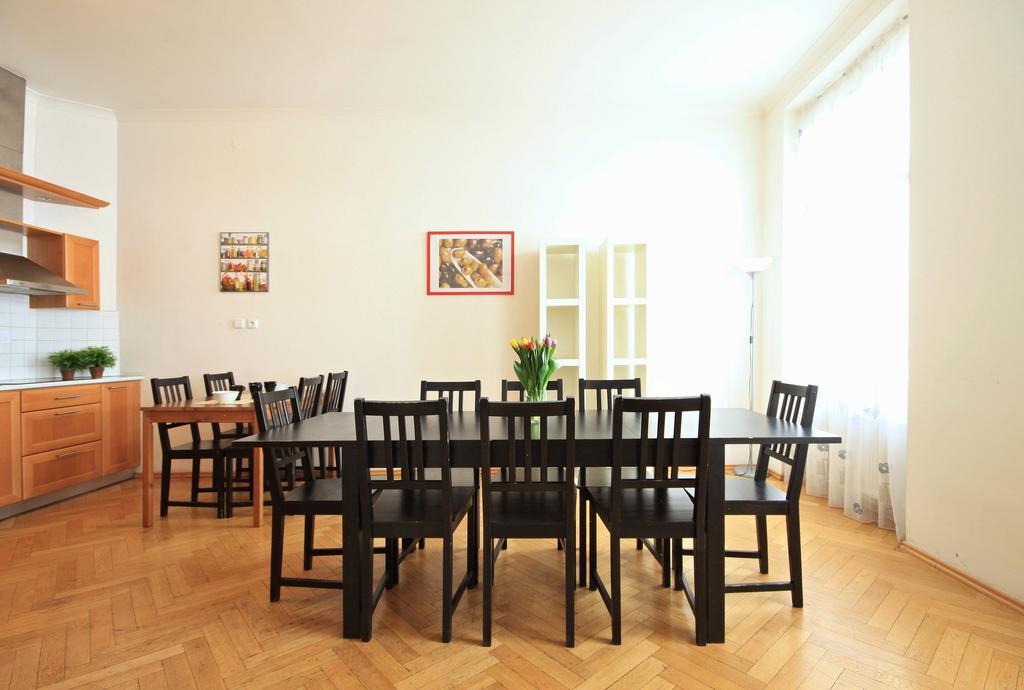 Quadrio Bedroom Central Prag